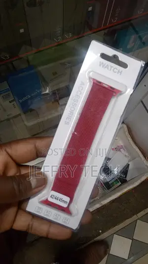 42mm-44mm Red Milanese Metal Steel Strap Smart Watch Strap