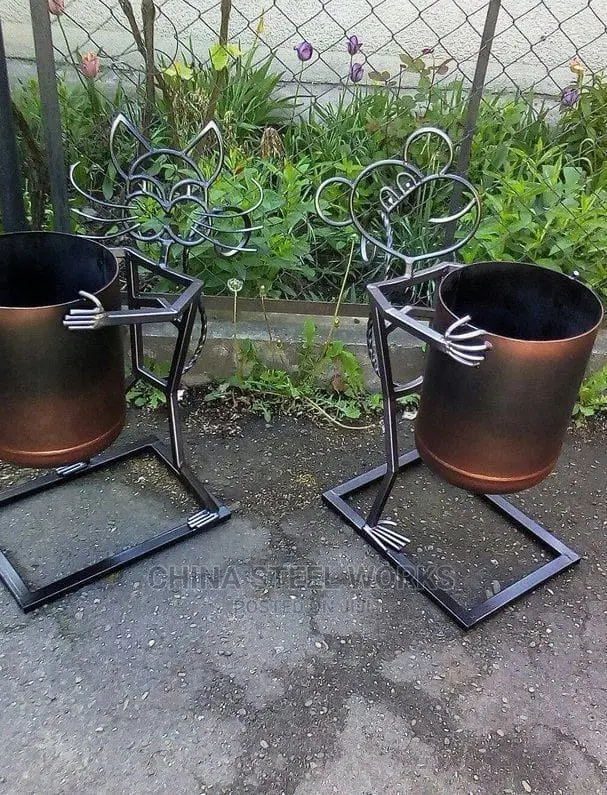 Modern Dustbin