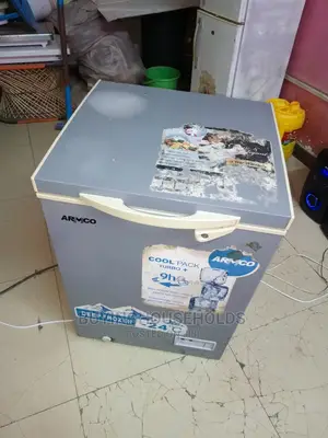 Armco 110l Chest Freezer