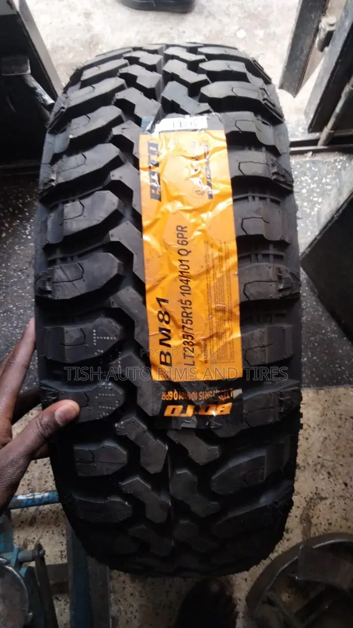 235/75r15 Boto Mud Terrain Tire