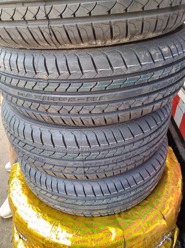 205/65r15 Maxtrek - main view