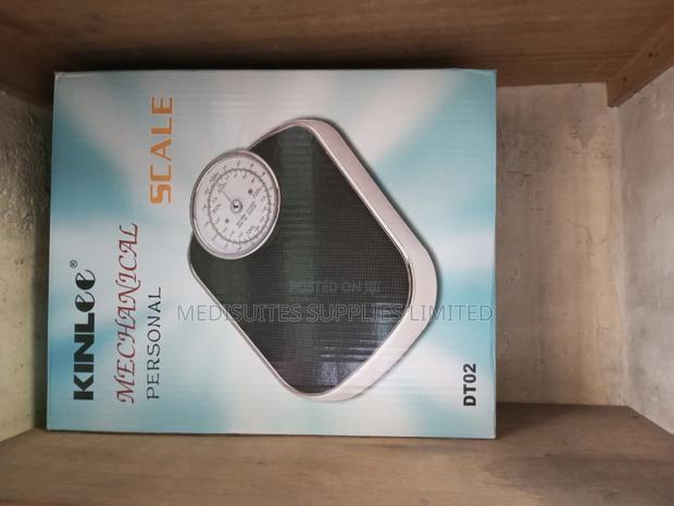 Mechanical Weighing Scale - main view