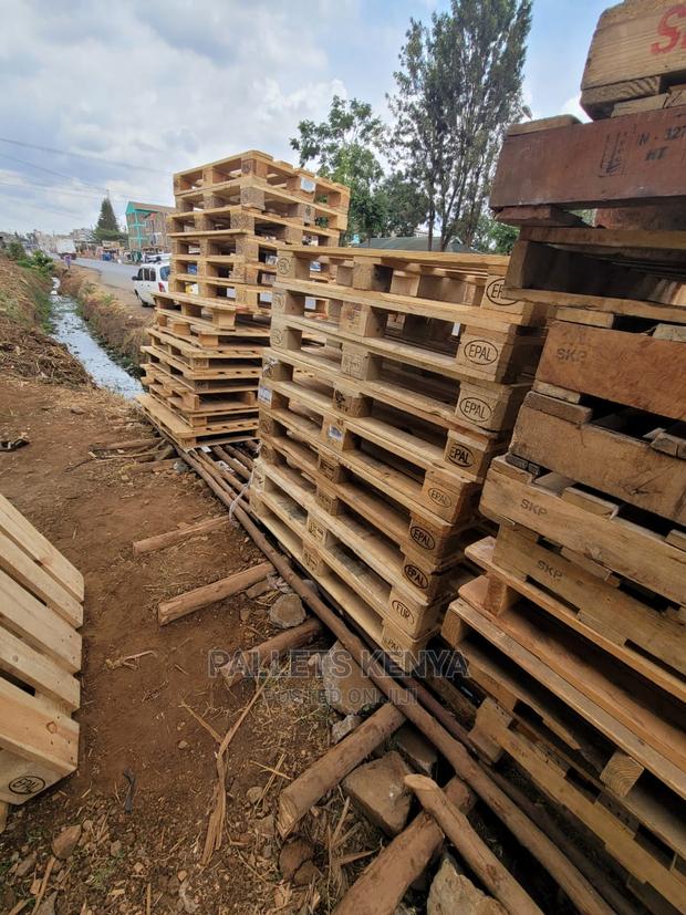 Wood Pallets- Iiiv