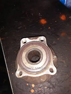 Subaru Outback Hub