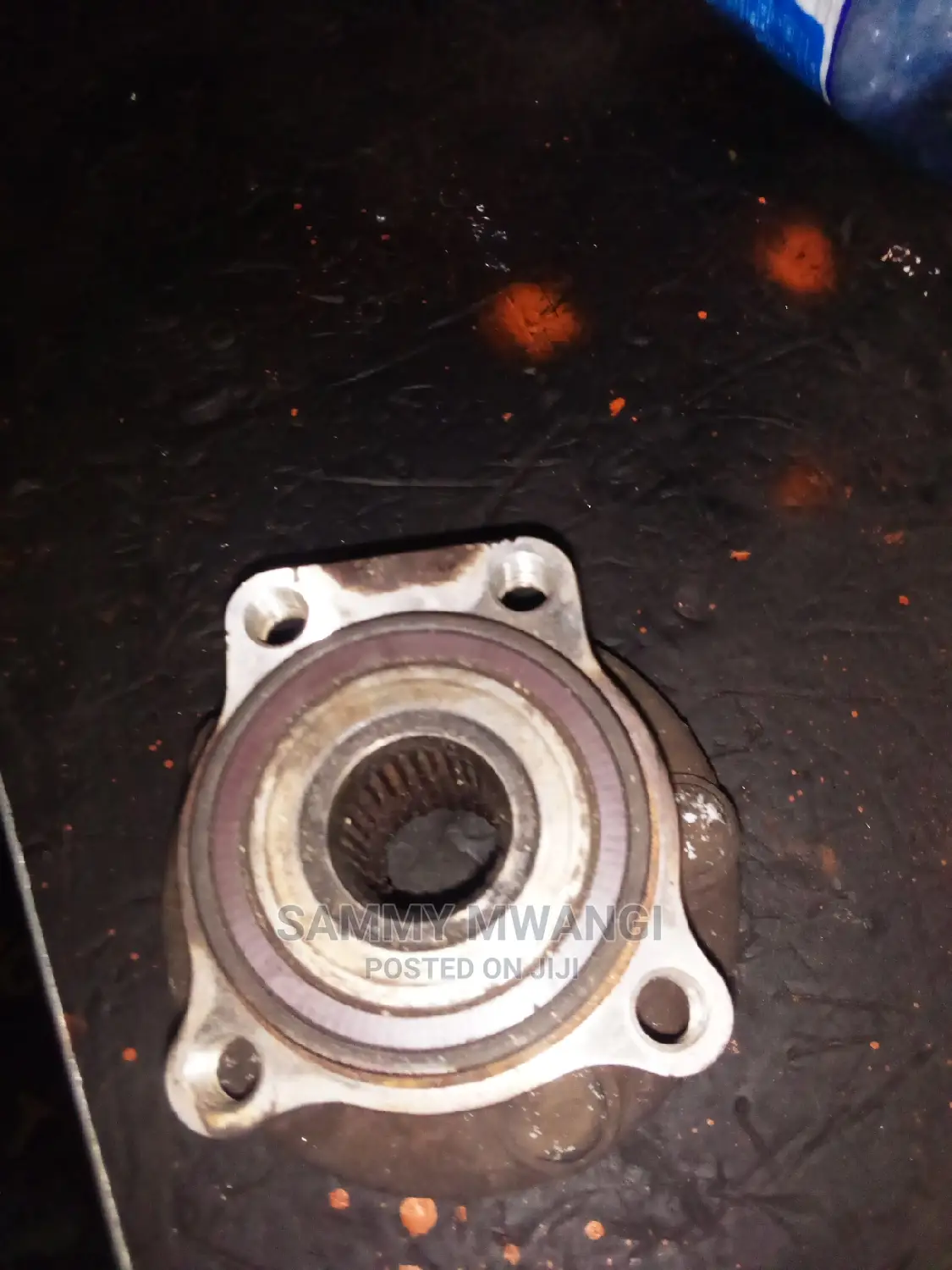 Subaru Outback Hub