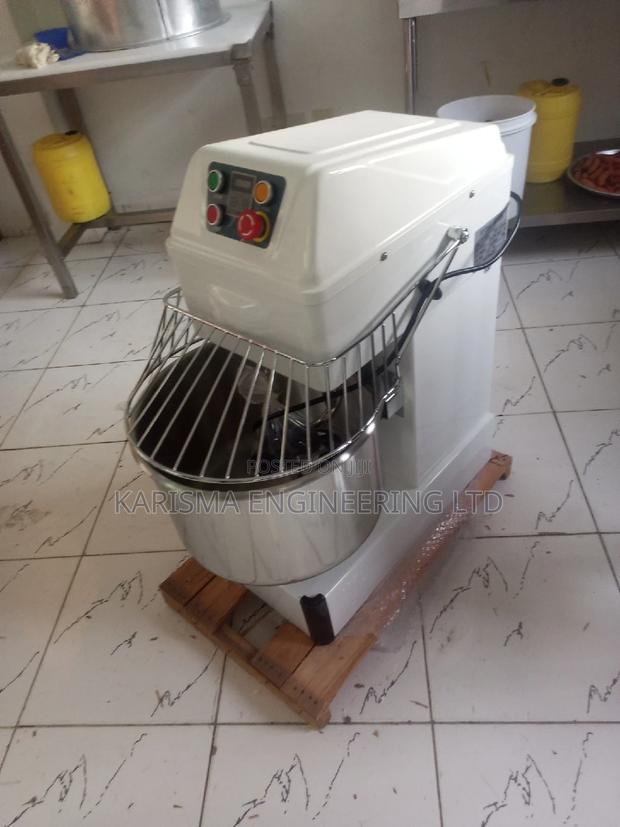 Spiral Dough Mixer 30litres - thumbnail 3