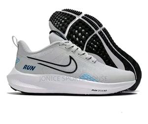 Fashioned Sneakers - thumbnail 2