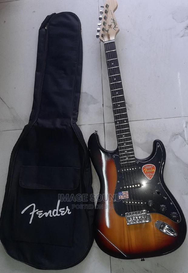 Fender Rythythm Guitar With Bag - main view