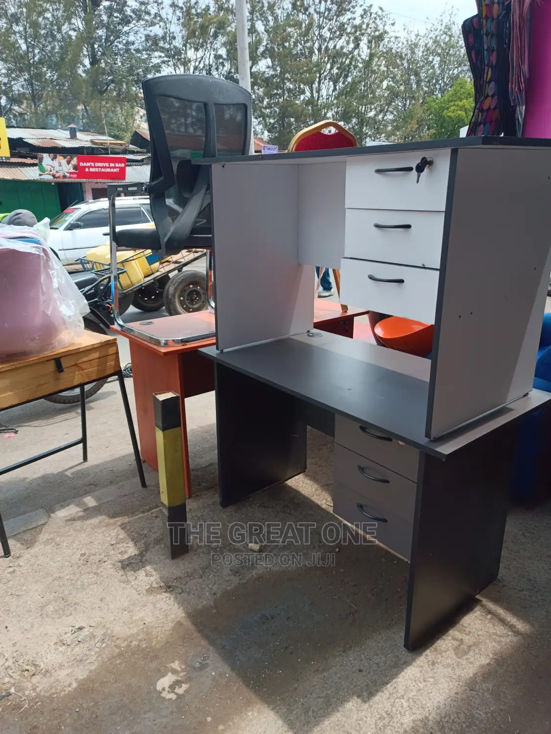 Office Desk