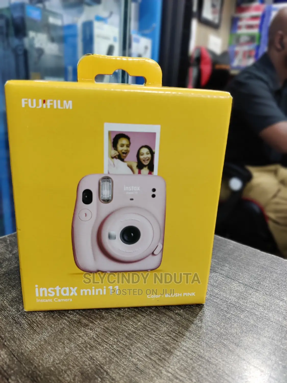 Fujifilm Instax Mini 12 (Blush Pink)