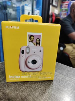 Fujifilm Instax Mini 12 (Blush Pink) - thumbnail 2