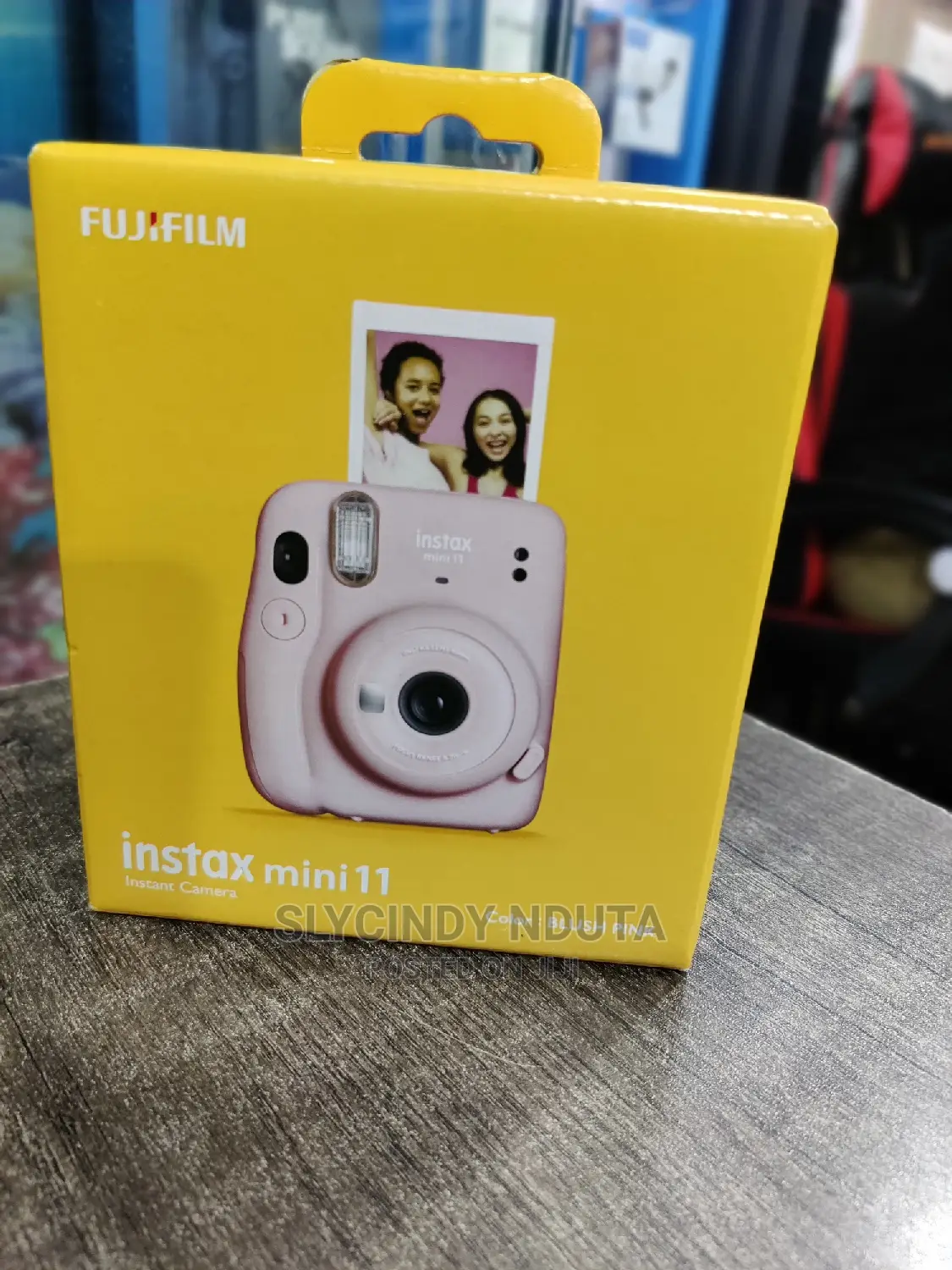 Fujifilm Instax Mini 12 (Blush Pink)