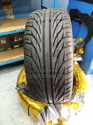 235/45r17 Kenda Tyre