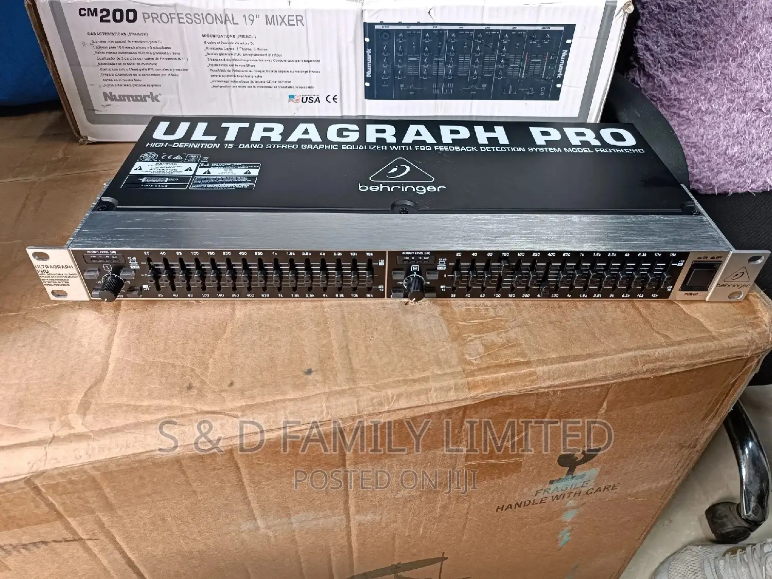 Behringer Ultragraph Pro FBQ1502 15-Band Stereo Equalizer