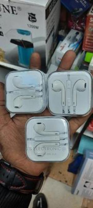 Original iPhone Earphone - main view
