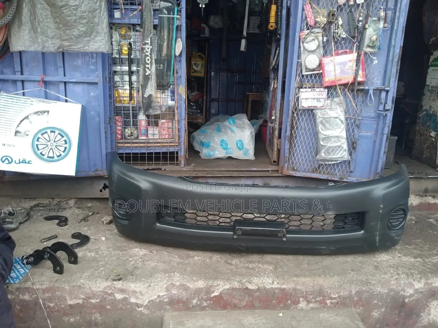 Front Bumper Toyota Hilux Vigo 2004-2010/Old Model High Quality 2/4 Wd