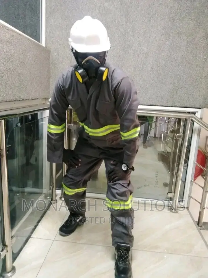 Cargo Overall