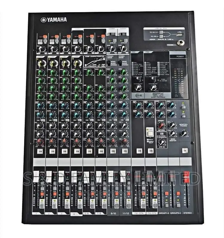 Yamaha MGP12X Mixer