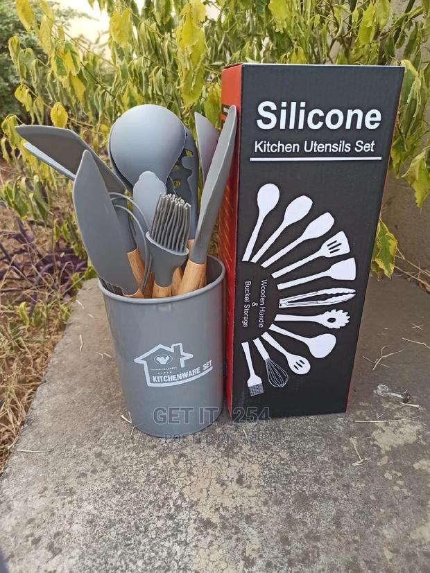 Quality Silicone Spoons - main view