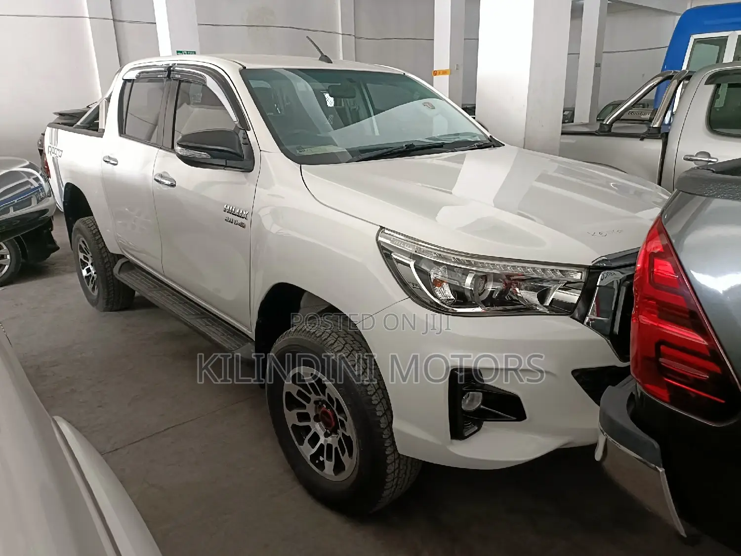 Toyota Hilux 2017 White