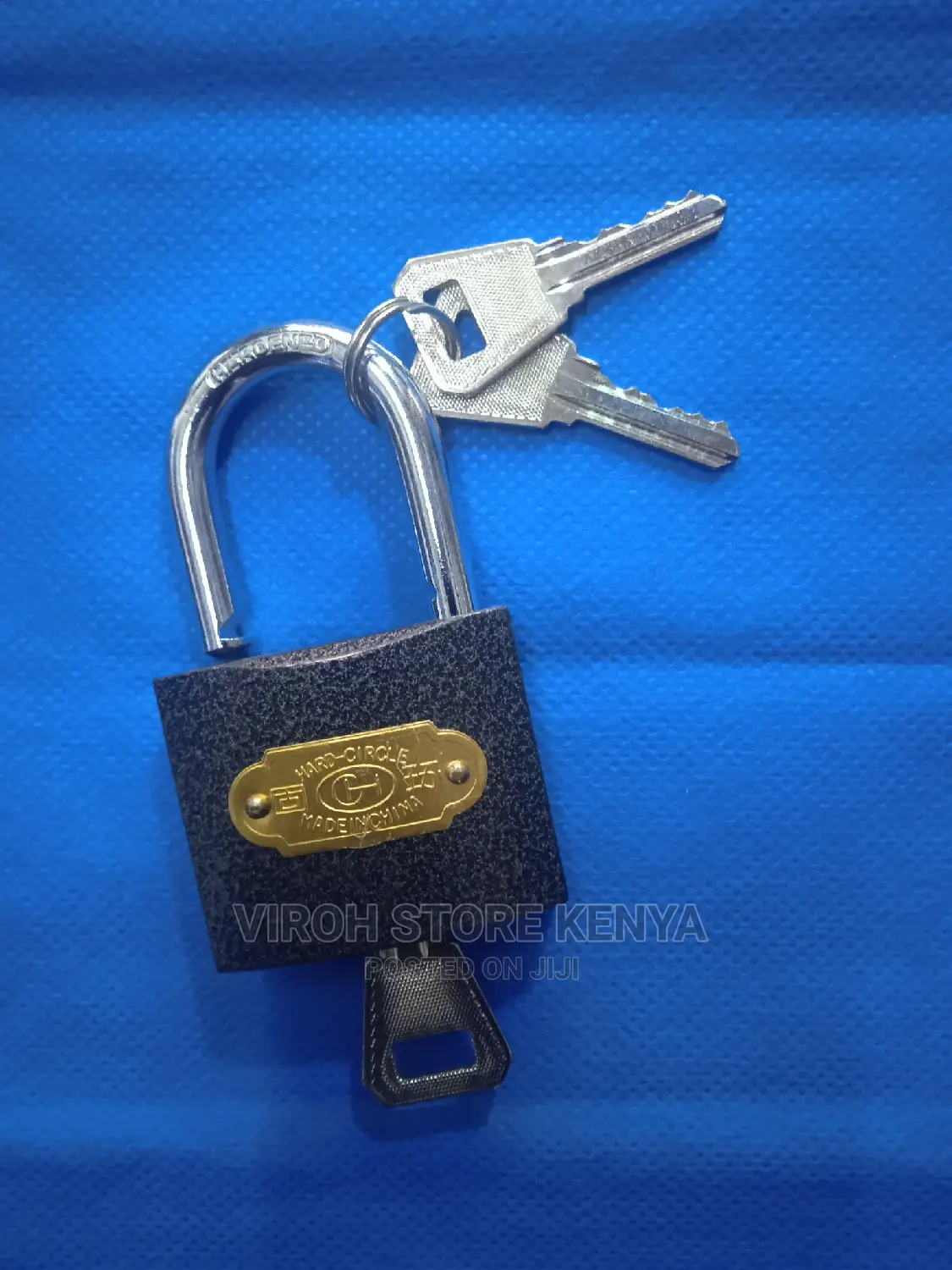Hard Circle Small Padlock With Three Keys