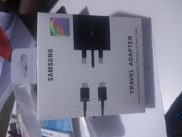 Samsung Travel Adapter Charger - main view
