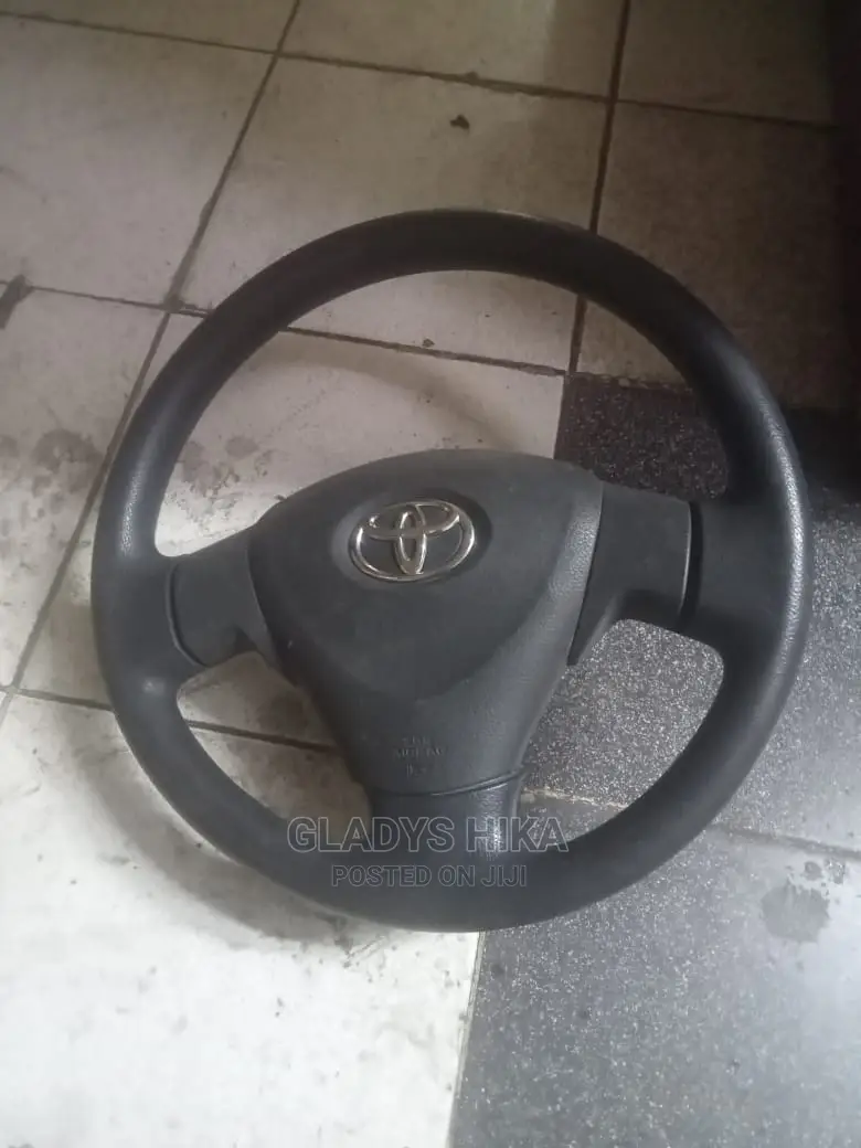 Ex Japan Steering Wheel for Noah on Sale