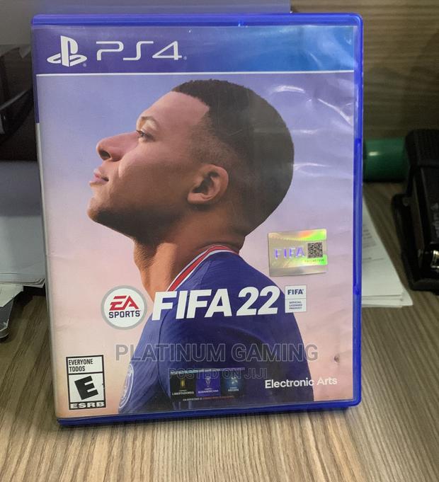 FIFA 2022 (Used) - main view