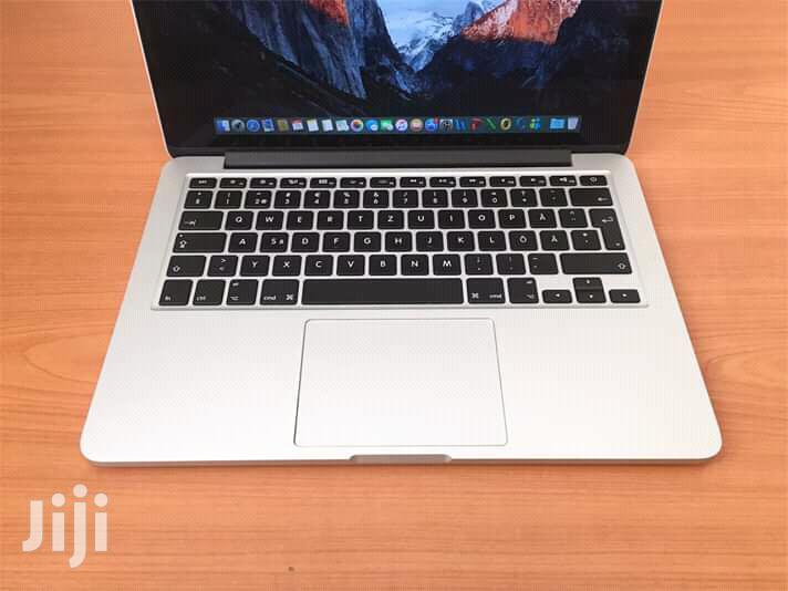 Laptop Apple MacBook Pro 4GB Intel Core i5 HDD 500GB