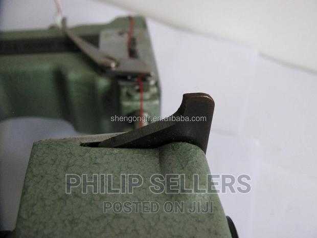 GK9-2 Portable Sewing Machine, Bag Closer, Sack Closer Is Th - thumbnail 3
