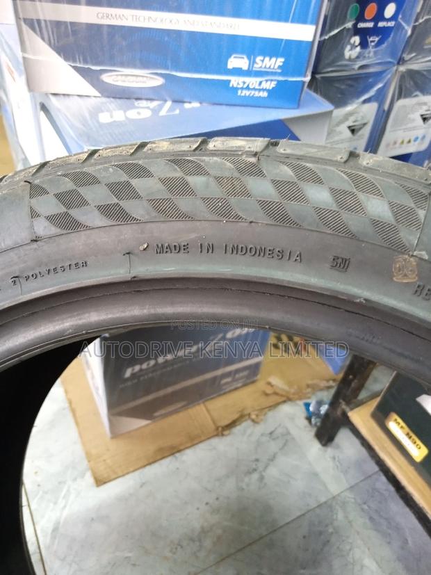 255/40r17 Accelera Tyre - thumbnail 5
