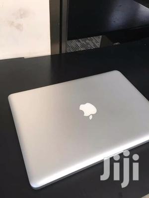Laptop Apple MacBook Pro 4GB Intel Core i5 HDD 500GB