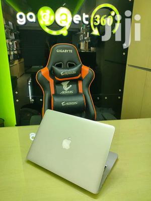 Laptop Apple MacBook Pro 4GB Intel Core i5 HDD 500GB