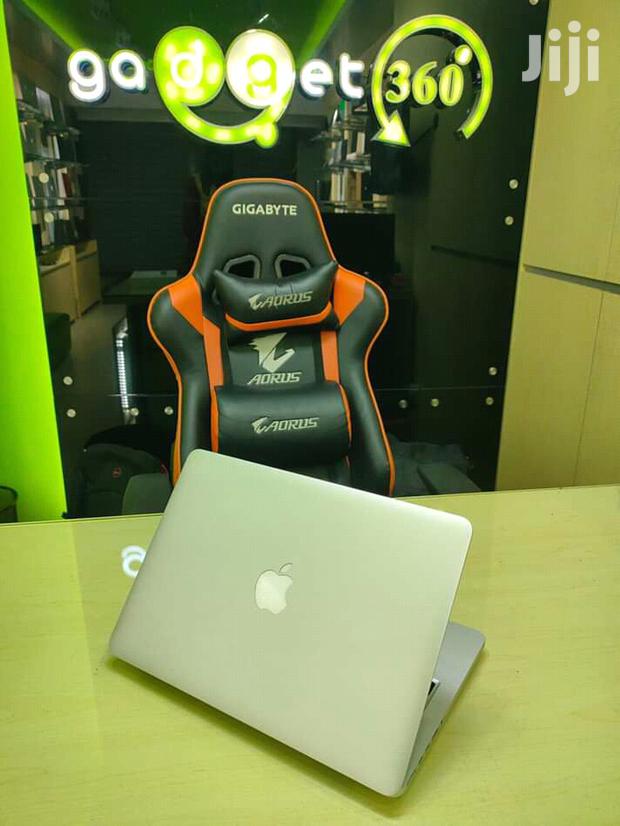 Laptop Apple MacBook Pro 4GB Intel Core i5 HDD 500GB - thumbnail 3