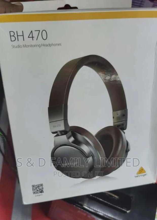 Behringer BH 470 Headphones - main view