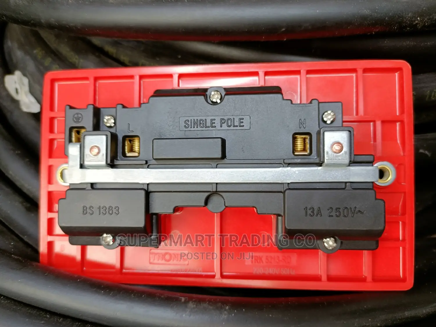Twin Socket Red