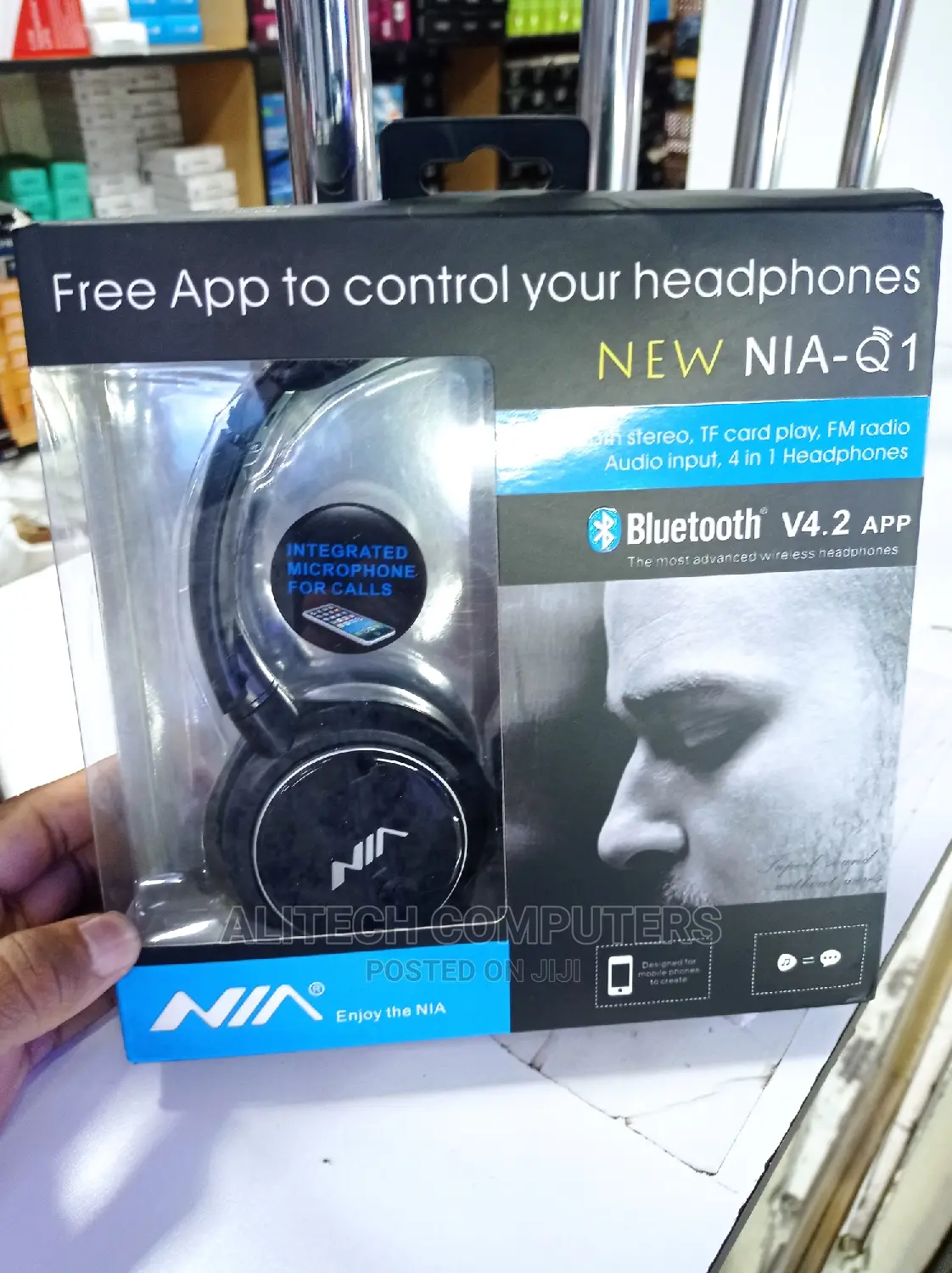 Q1 Wireless Headphones