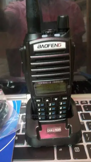 Baofeng Uv-82c Dual Band (Vhf/Uhf) Portable Two-Way Radio