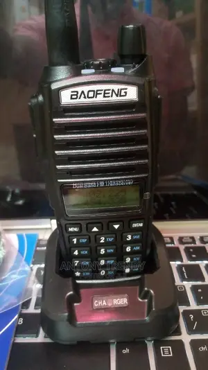Baofeng Uv-82c Dual Band (Vhf/Uhf) Portable Two-Way Radio