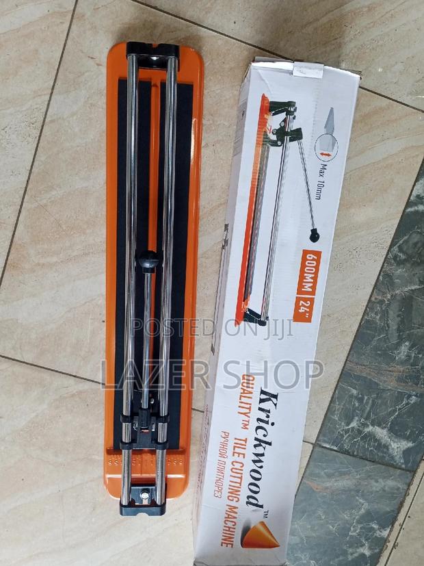 Tile Cutting Machine - main view