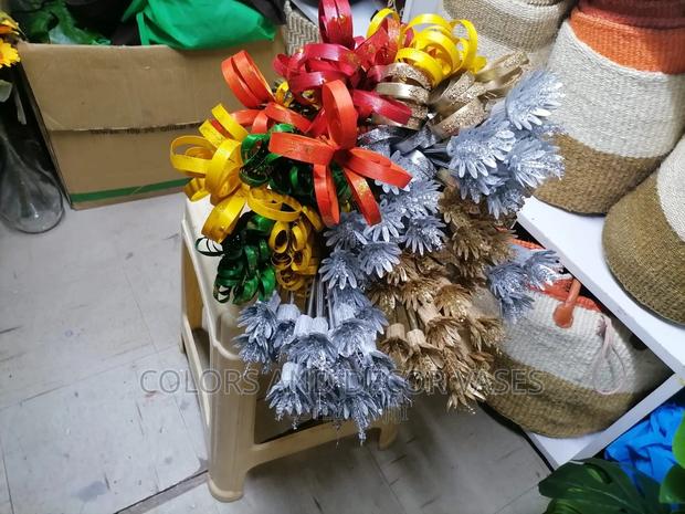 Artificial Flowers - thumbnail 2