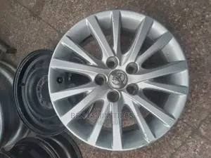 Original Rims Sizes 16 Set Inch for Toyota Mark X