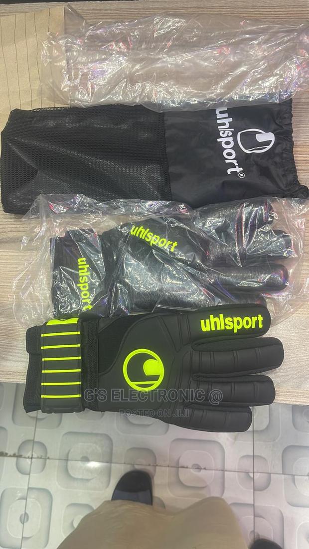 Uhlsport Goalkeepers Gloves