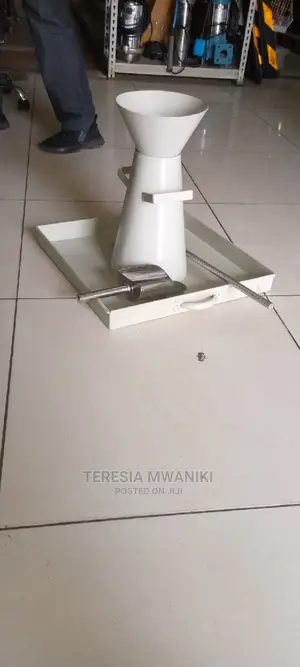 Slump Cone Test Apparatus