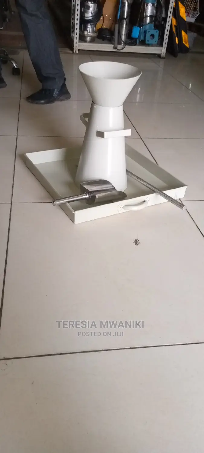 Slump Cone Test Apparatus