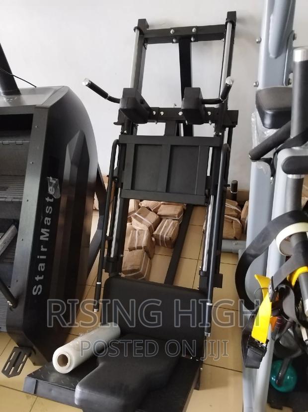 Commercial Leg Press - thumbnail 3