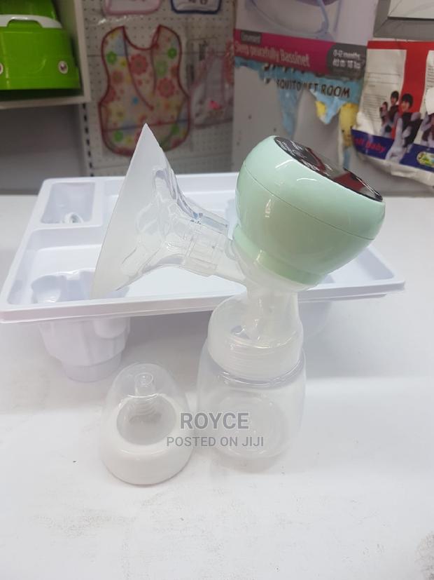 One-Piece LCD Electric Breast Pump - thumbnail 3