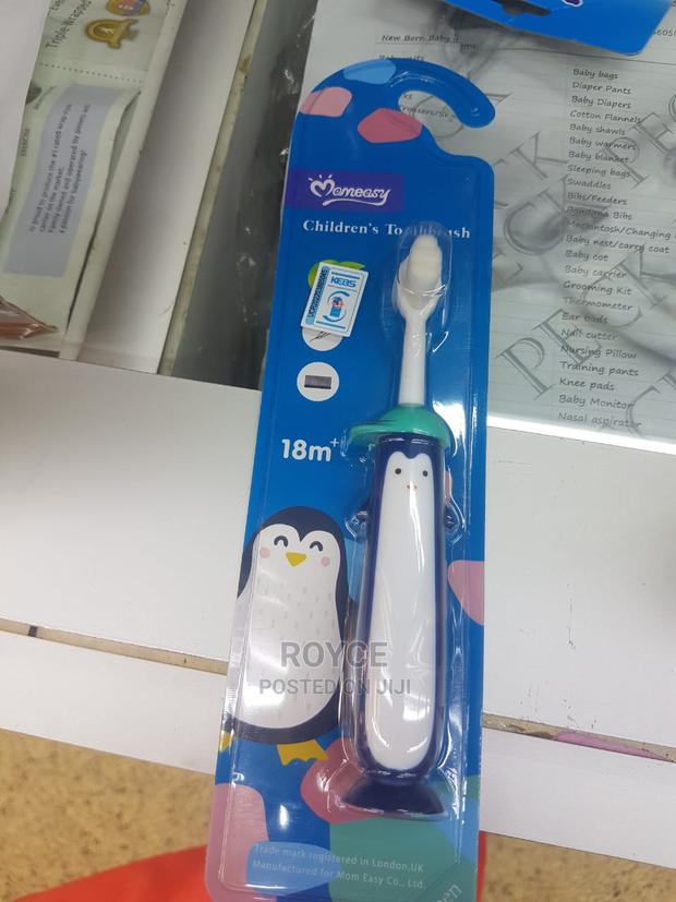 Children's Toothbrush - thumbnail 2