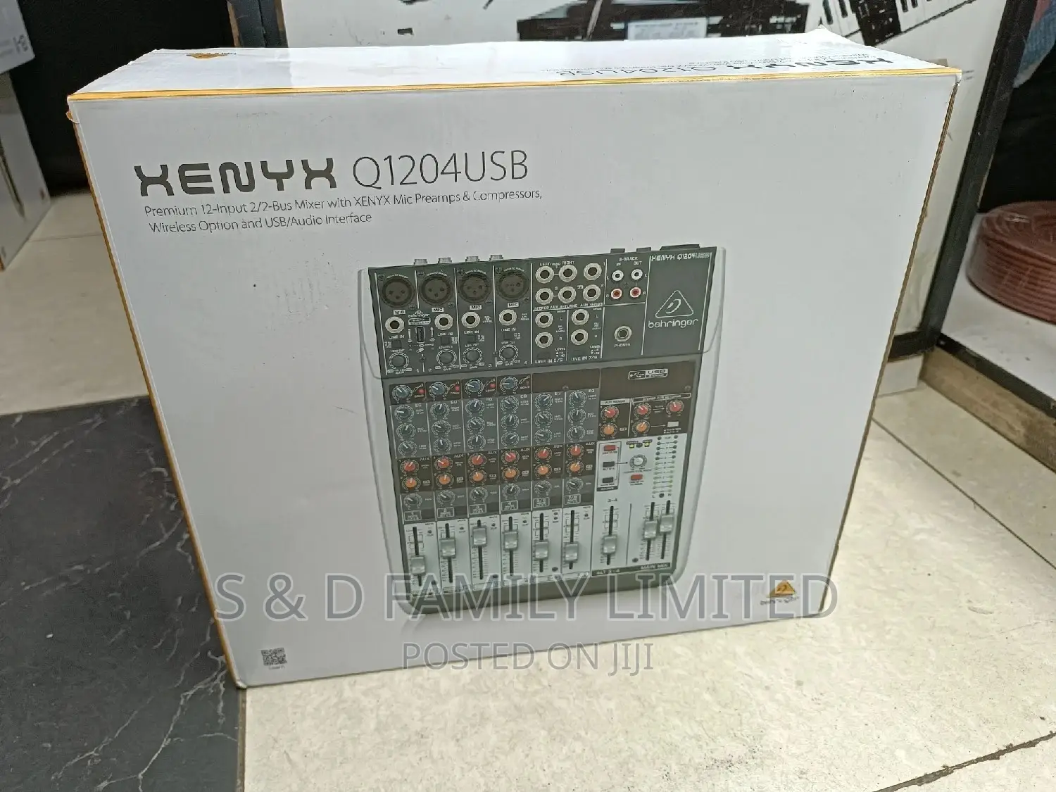 Behringer Xenyx Q1204USB