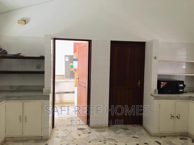 6bdrm Maisonette in Nyali for Rent - thumbnail 19
